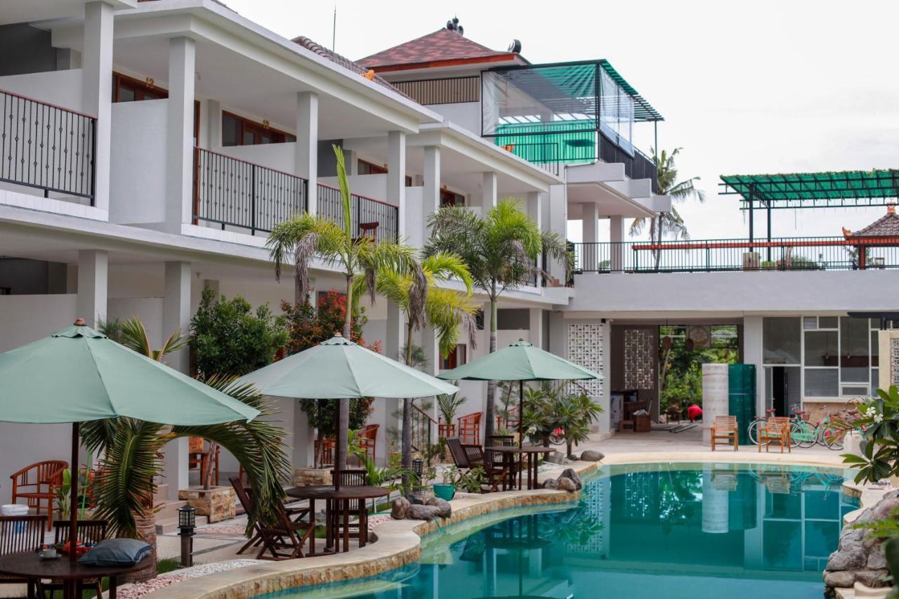 De Padma Gili Air Hotell Exteriör bild