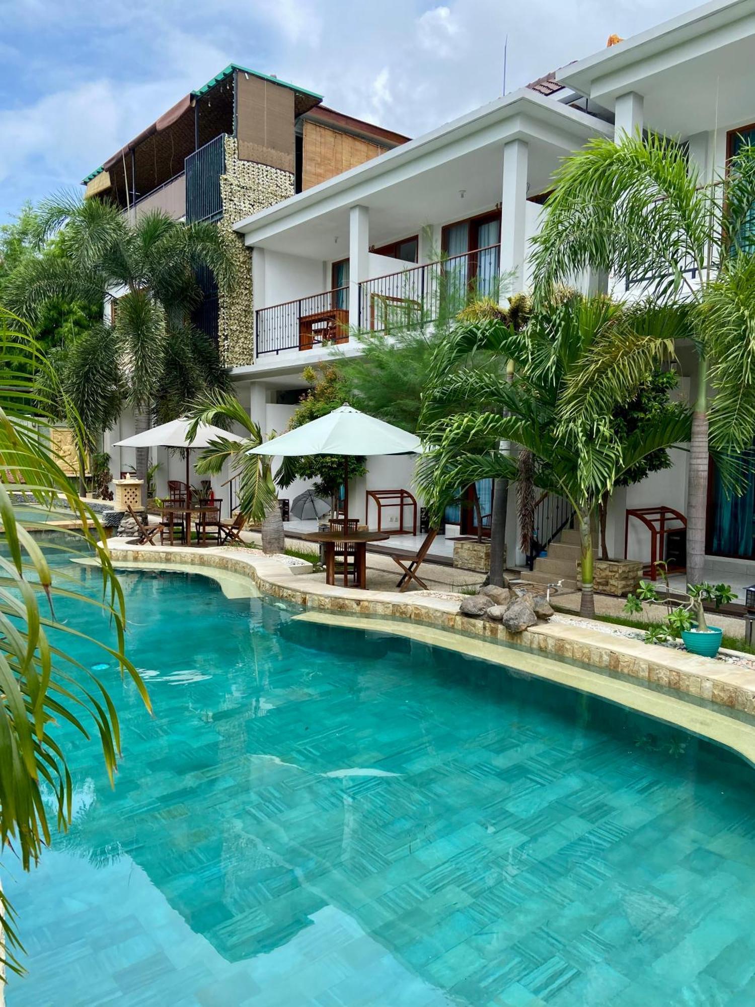 De Padma Gili Air Hotell Exteriör bild